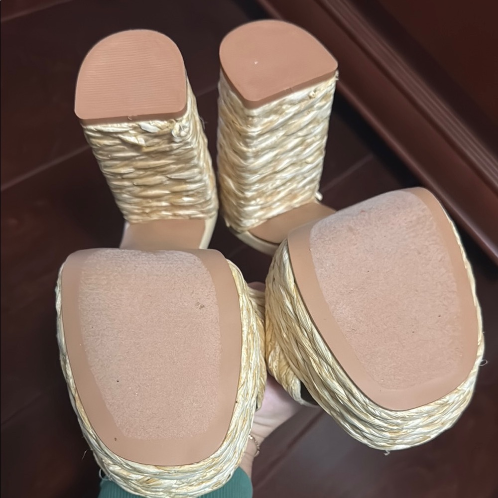 Lulu's Raffia Platform Heels - Picture 4 of 4